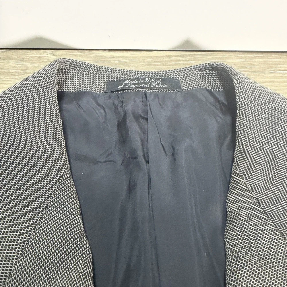 VTG 90s Giorgio Armani Mani 44L Grey Blazer Jacket Sport Suit Coat Wool